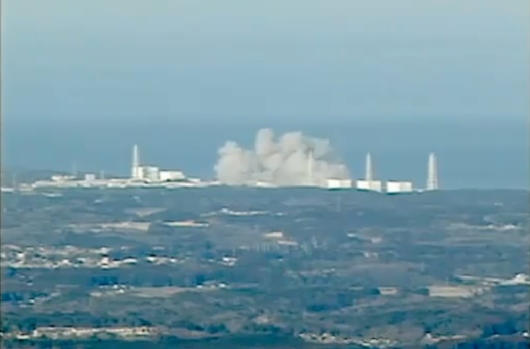 fukushima-nuclear-reactor-explosion2